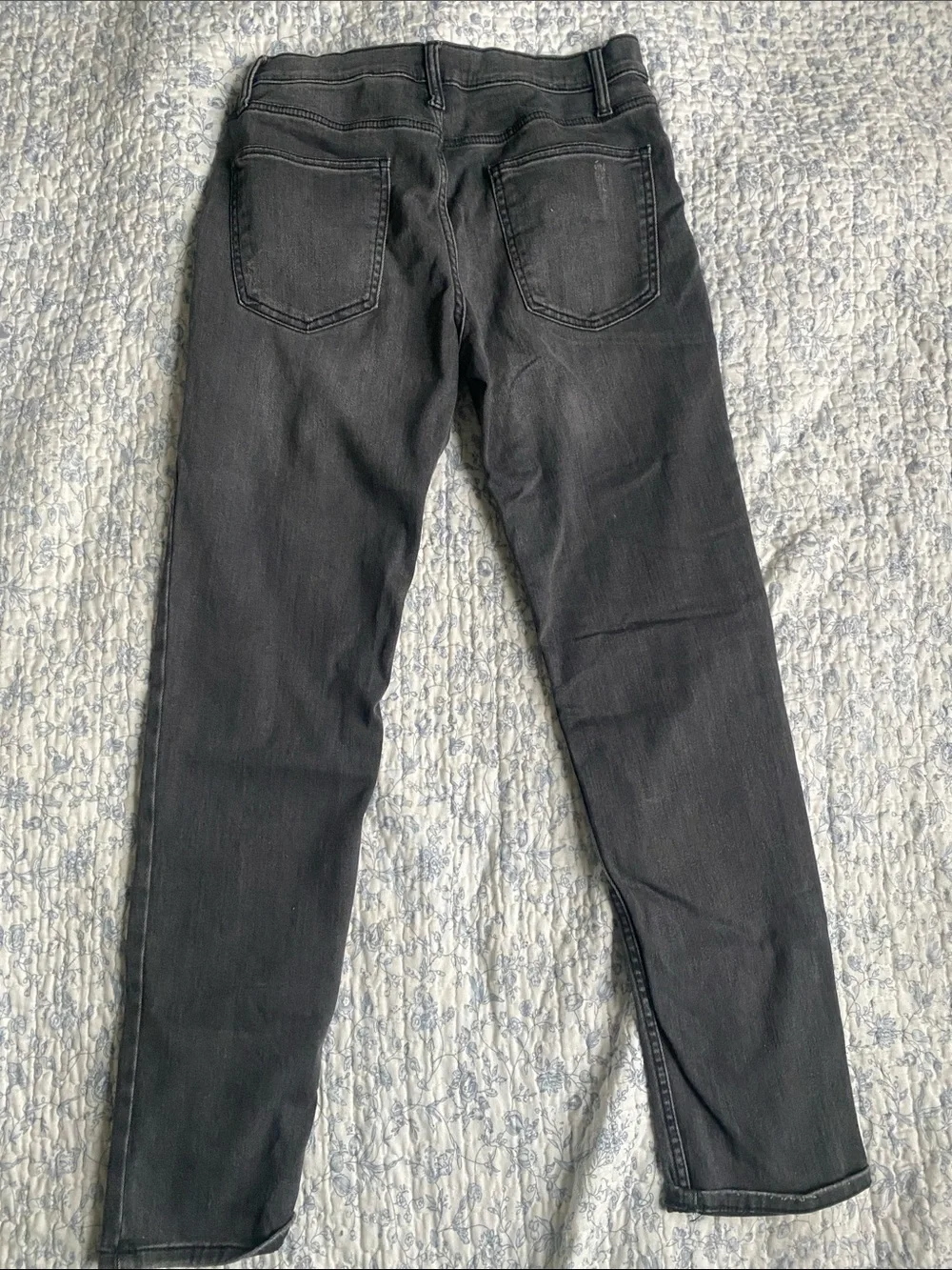 Original Use Men's Charcoal Black Slim Straight Jeans